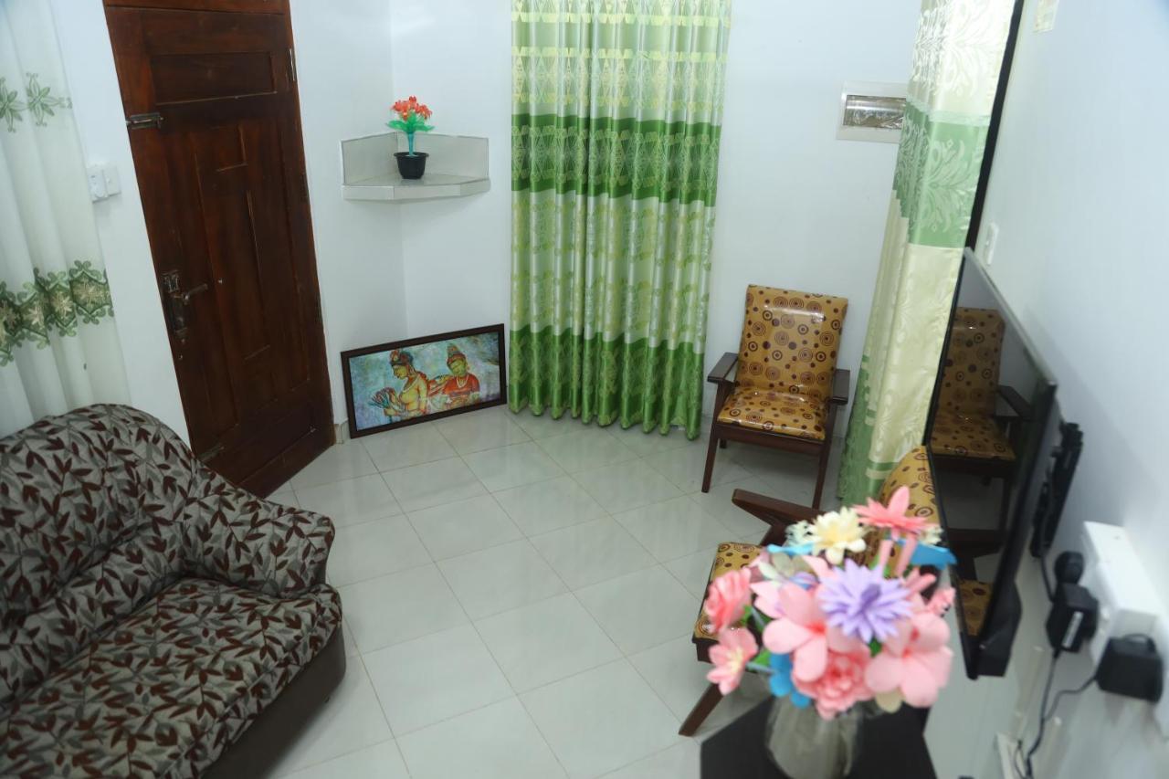 Forest View Home Stay Анурадхапура Екстериор снимка