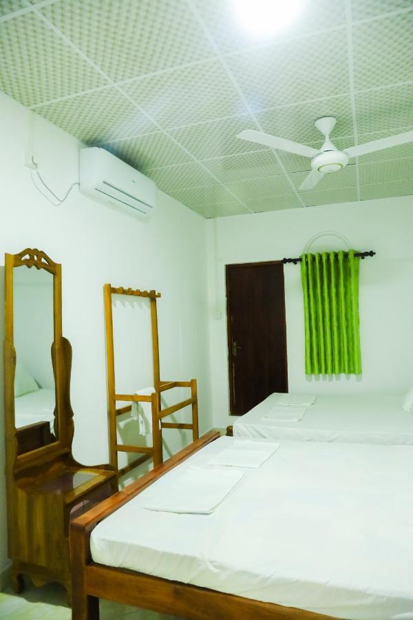 Forest View Home Stay Анурадхапура Екстериор снимка